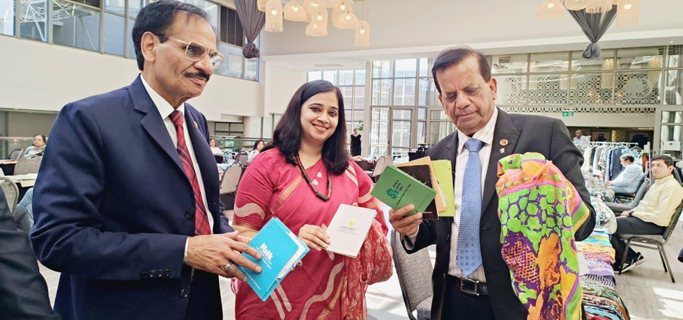 Consul General, Ms. Ruby Jaspreet inaugurates Mega Silk Exhibition & Buyer Seller Meet held by Indian Silk Export Promotion Council at Cape Town